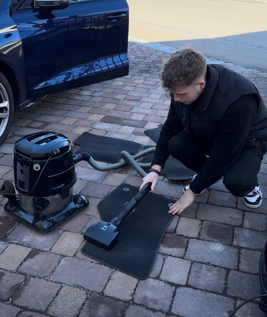 HYLA Autoreinigung