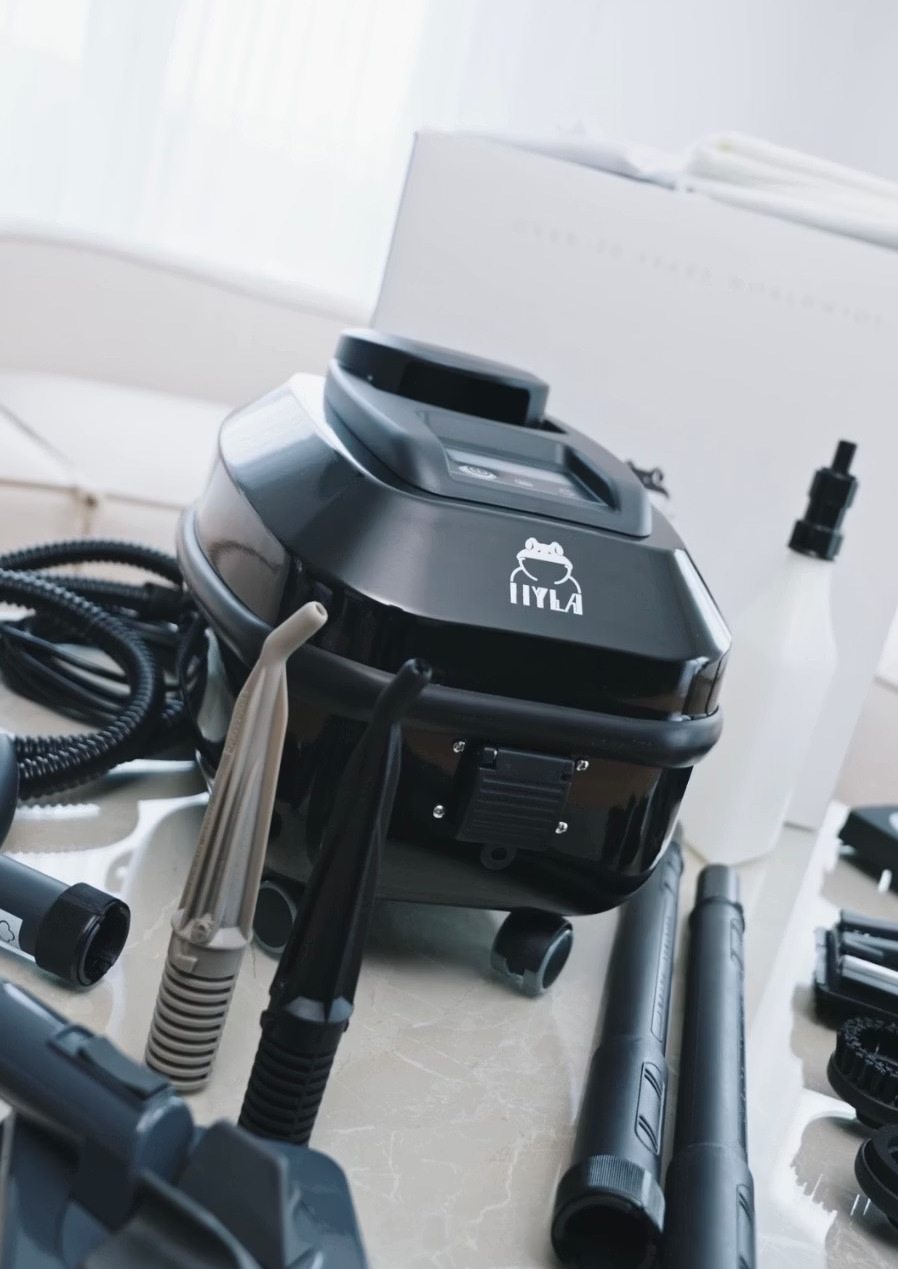 HYLA Steamer Vapure E11 mit Zubehör